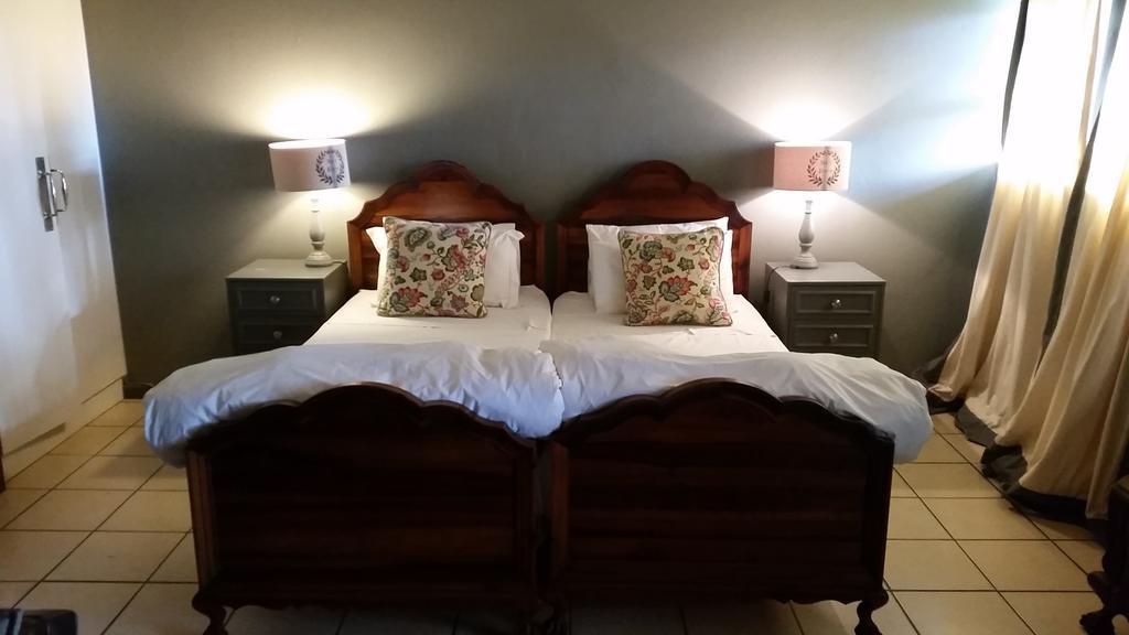 Simondium'S Country Lodge Bilik gambar