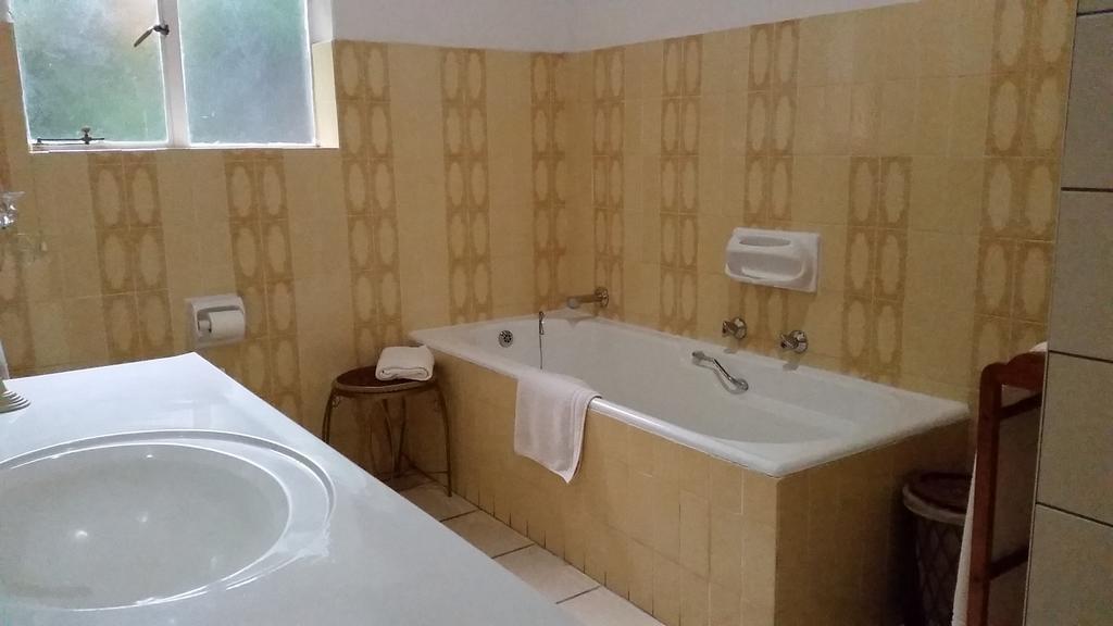 Simondium'S Country Lodge Bilik gambar
